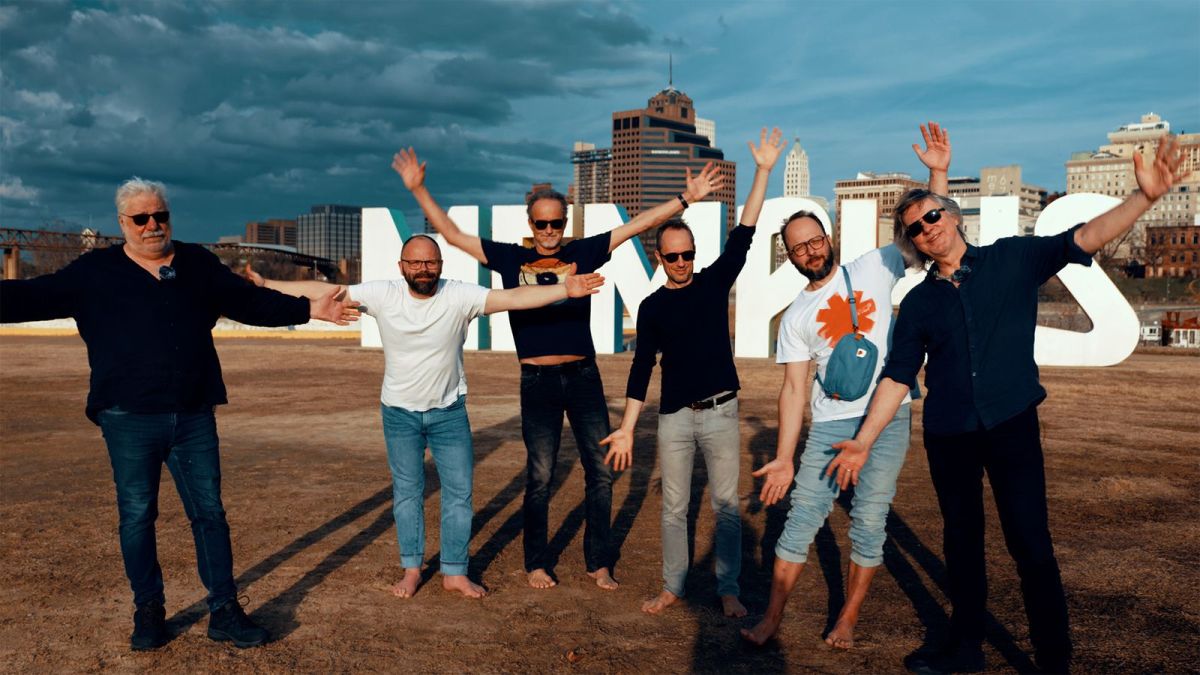 Photo: play.cz Robert Křesťan and Druhá tráva Release New Single "Rebeka" from Upcoming Album Memphis